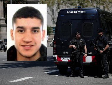 Πανευρωπαϊκό ανθρωποκυνηγητό για τη σύλληψη του Ισλαμιστή της Βαρκελώνης: «Είναι οπλισμένος και επικίνδυνος» (φωτό)